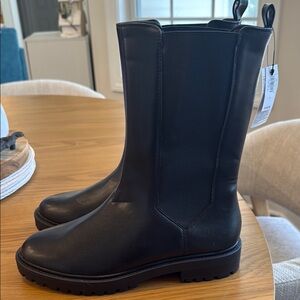 Stylish Black Leather Boots